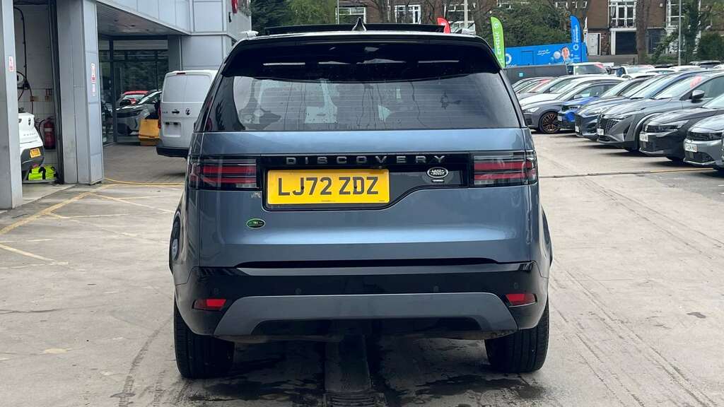 Land Rover Discovery 3.0 D300 R-dynamic Se 2022 LJ72ZDZ Blue #5