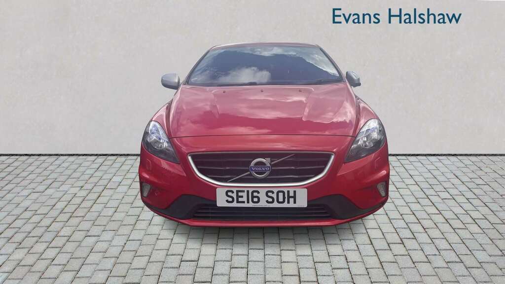 Volvo V40 D2 120 R Design 2016 SE16SOH Red #2