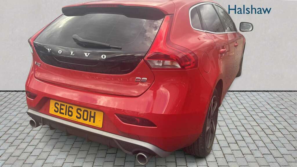 Volvo V40 D2 120 R Design 2016 SE16SOH Red #4