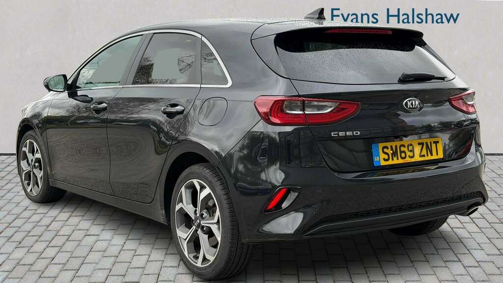 Kia Ceed 1.4T Gdi Isg 3 Dct 2020 SM69ZNT Black #2