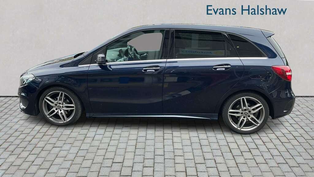 Mercedes-Benz B Class B200d Amg Line Premium Plus 2017 Blue #3