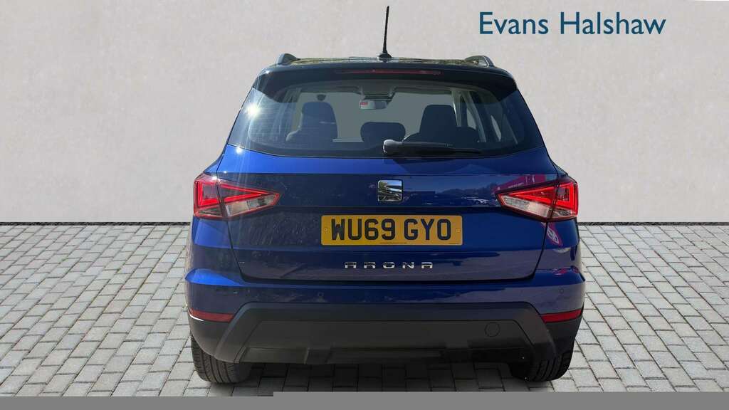 Seat Arona 1.0 Tsi Se Technology Ez 2019 WU69GYO Blue #4