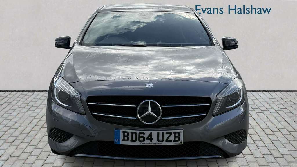 Mercedes-Benz A Class A200 2.1 Cdi Sport 2014 Grey #4