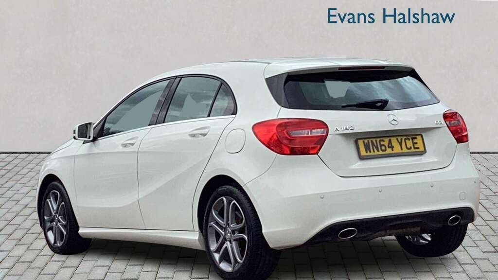 Mercedes-Benz A Class A180 1.5 Cdi Sport 2014 White #2