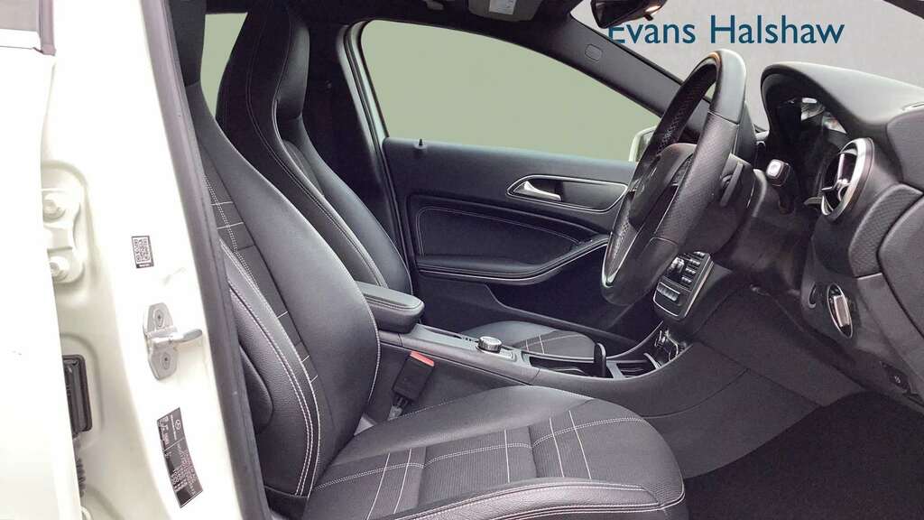 Mercedes-Benz A Class A180 1.5 Cdi Sport 2014 White #3