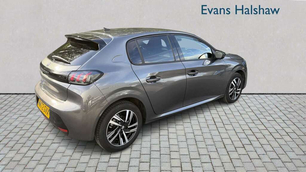 Peugeot 208 1.2 Puretech 100 Allure Premium 2022 MW72GVX Grey #2