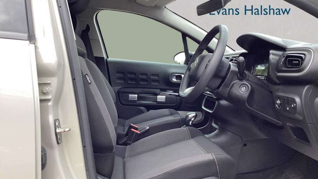 Citroen C3 1.2 Puretech 110 Plus Eat6 2024 VN74HFJ Grey #3