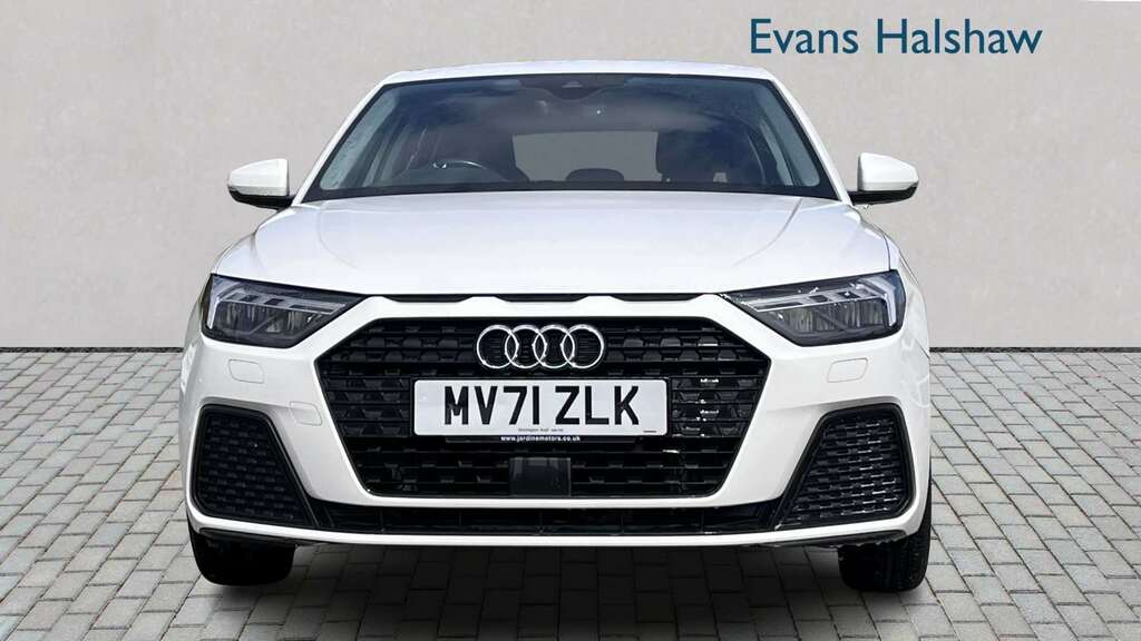 Audi A1 25 Tfsi Technik 2022 MV71ZLK White #4