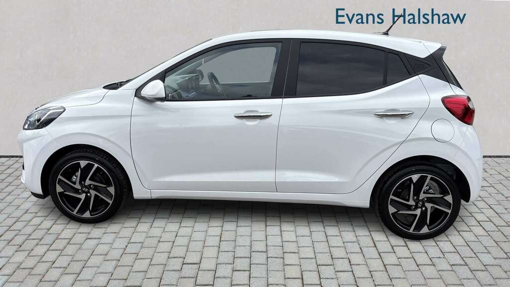 Hyundai I10 1.2 79 Premium Nav 2026 KR26RWE White #2