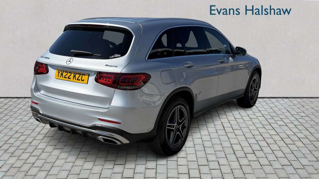 Mercedes-Benz GLC Class 220D 4Matic Amg Line 9G-tronic 2022 YK22KZC Silver #2