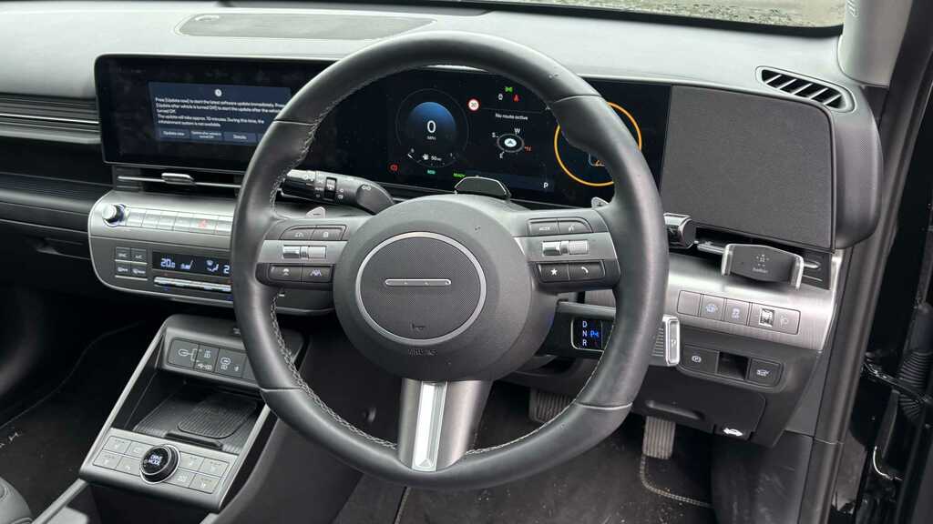 Hyundai Kona 1.6 Hybrid 129 Ultimate Dct 2025 KR75NWU Black #6