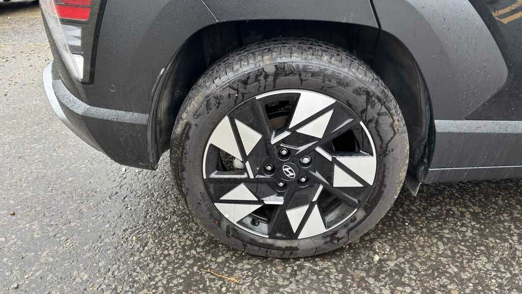 Hyundai Kona 1.6 Hybrid 129 Ultimate Dct 2025 KR75NWU Black #5