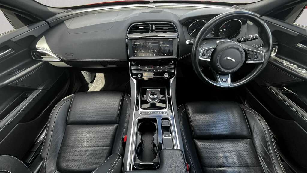 Jaguar XE 2.0D 180 R-sport 2018 YR68HDF Red #6