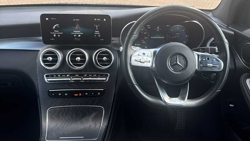 Mercedes-Benz GLC Class 300D 4Matic Amg Line Premium 9G-tronic 2020 KO69HTA Black #6