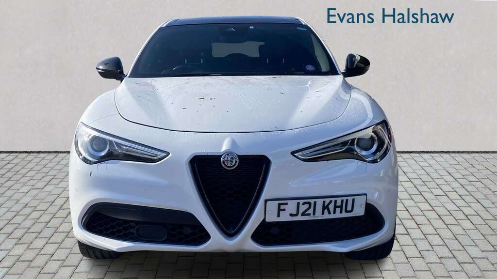 Alfa Romeo Stelvio 2.0 Turbo 280 Veloce Ti 2021 FJ21KHU White #3