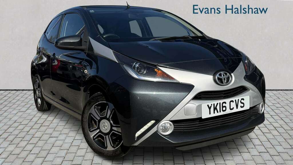 Toyota Aygo 1.0 Vvt-i X-clusiv 2 2016 Grey