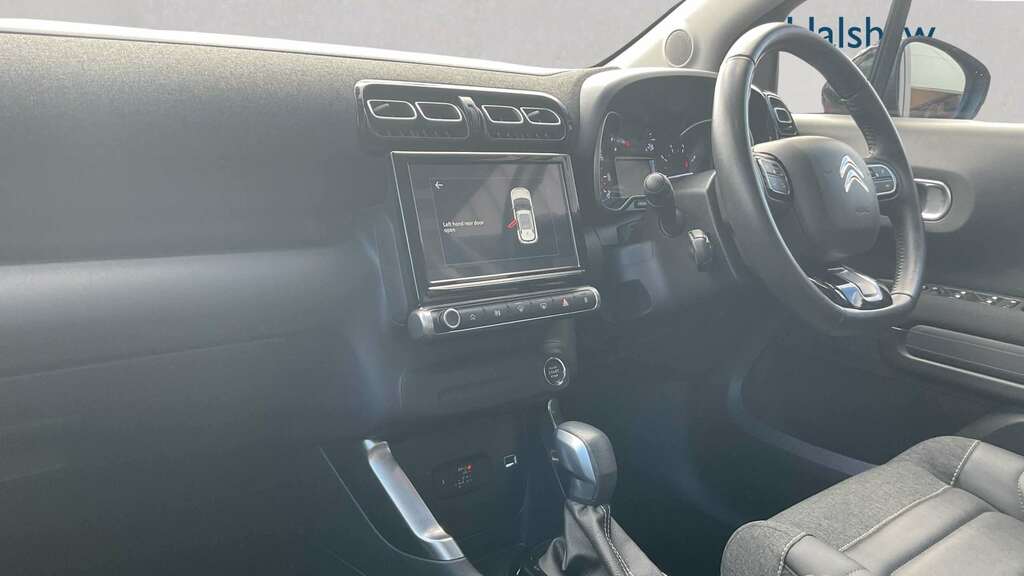 Citroen C3 Aircross 1.2 Puretech 130 Shine Eat6 2022 LR72CNN Red #3