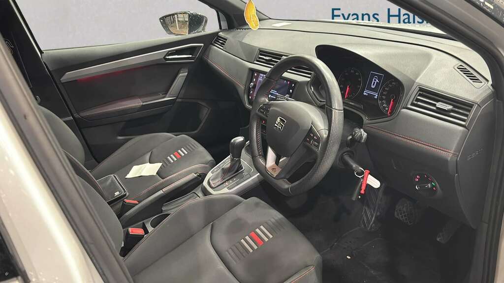 Seat Arona 1.0 Tsi 110 Fr Ez Dsg 2021 White