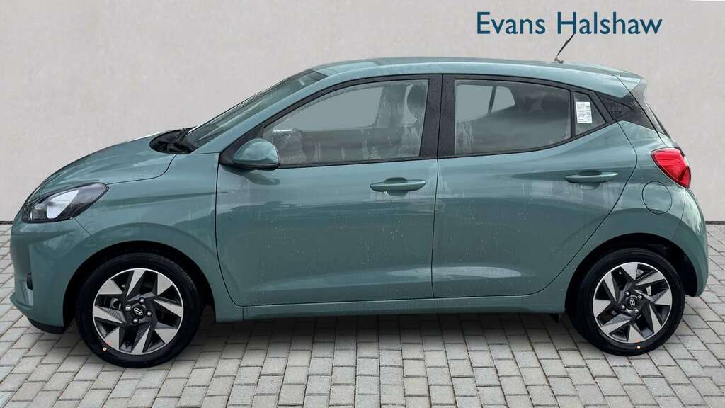 Hyundai I10 1.0 63 Advance Nav 2026 YE26LLP Green #3