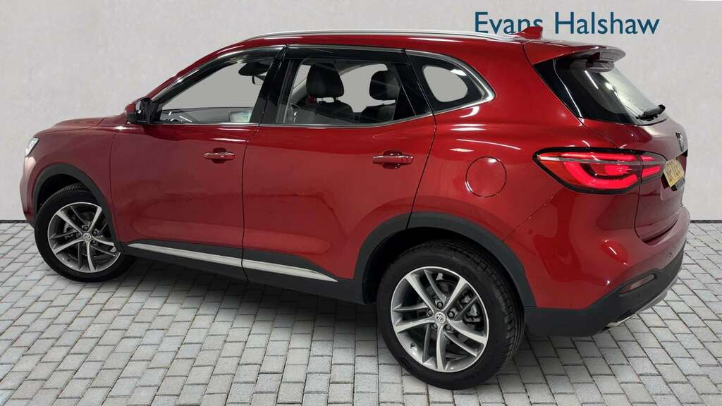 MG HS 1.5 T-gdi Excite Dct 2023 BP72EYH Red #2
