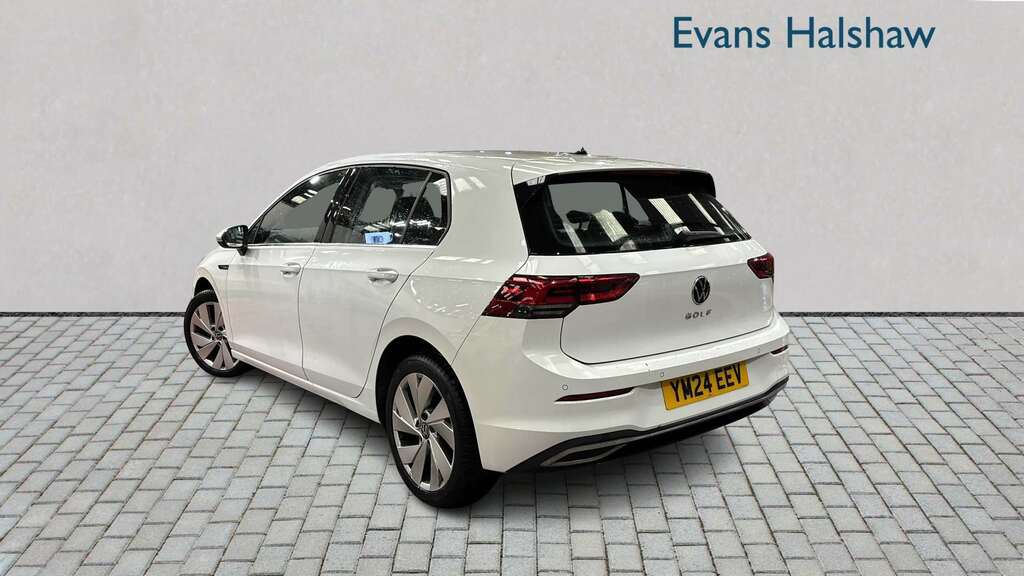 Volkswagen Golf 1.5 Tsi Style 2024 YM24EEV White #3