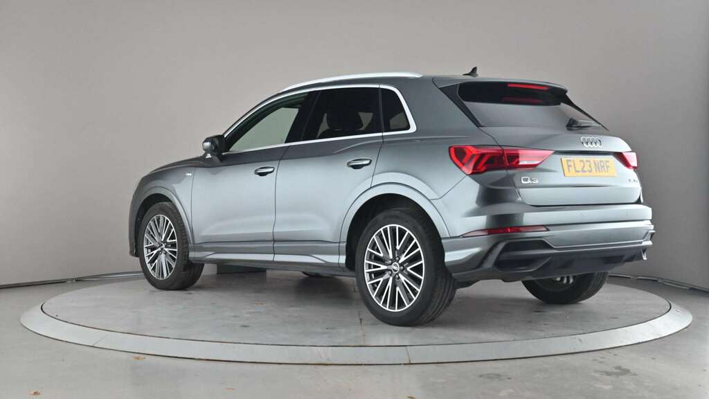 Audi Q3 35 Tfsi S Line S Tronic 2023 FL23NRF Grey #4