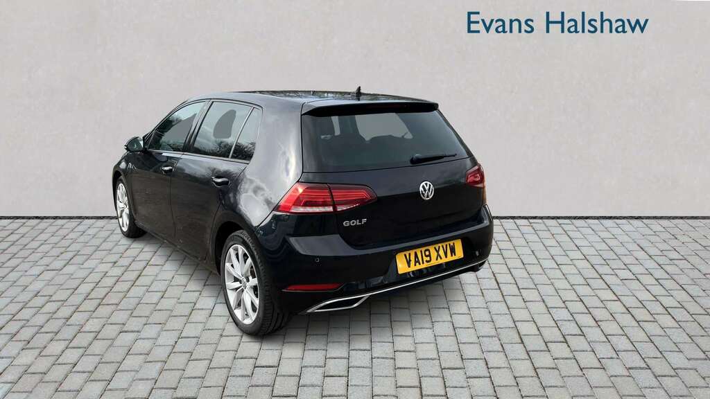 Volkswagen Golf 1.6 Tdi Gt 2019 VA19XVW Black #2
