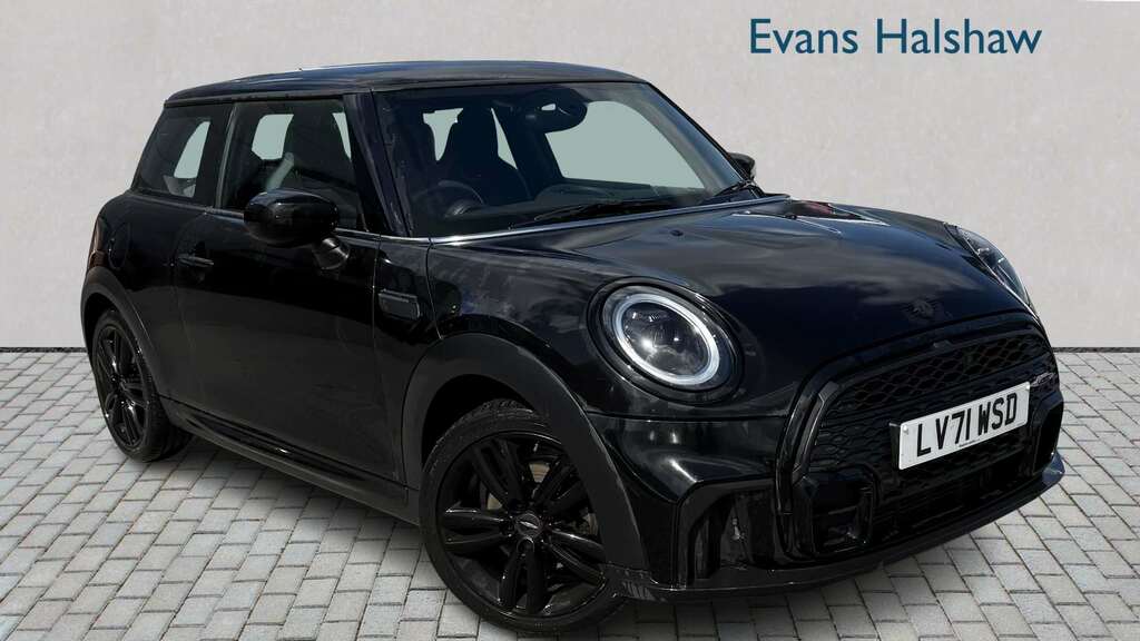 Mini Hatch 1.5 Cooper Sport 2021 Black
