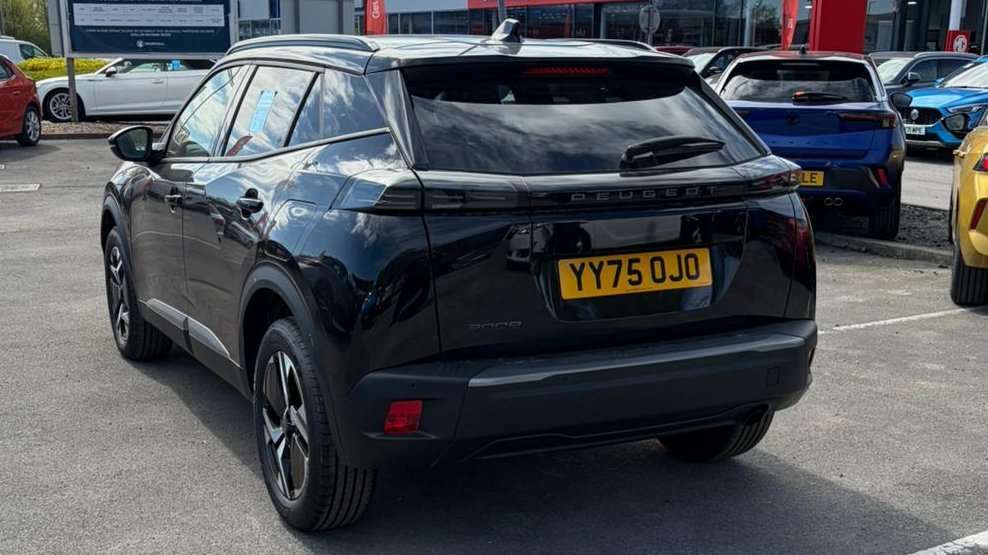 Peugeot 2008 1.2 Puretech Allure 2025 Black #6