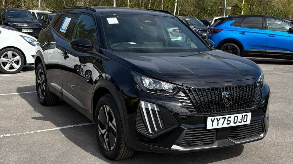 Peugeot 2008 1.2 Puretech Allure 2025 Black #4