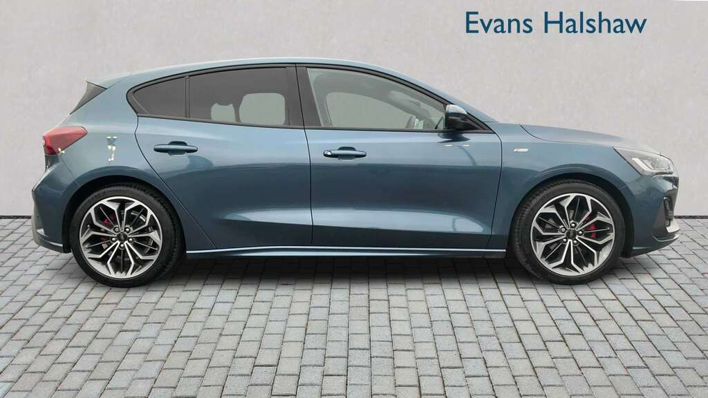Ford Focus 1.0 Ecoboost Hybrid Mhev 155 St-line X 2023 YR73SXW Blue #6