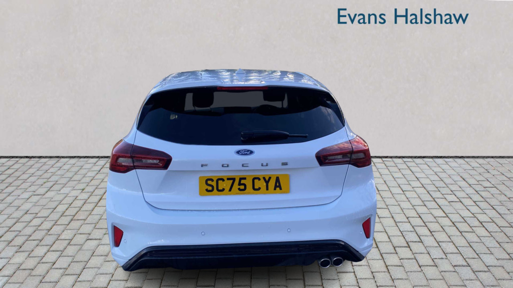 Ford Focus 1.0 Ecoboost Hybrid Mhev St-line 2025 SC75CYA White #4
