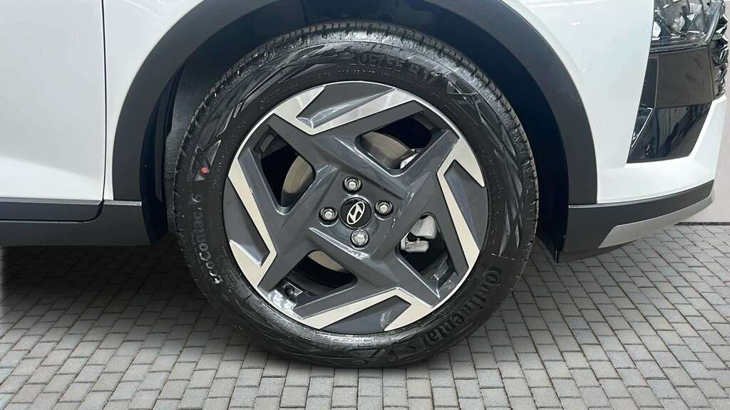 Hyundai Bayon 1.0 Tgdi 90 Tech Line 2025 FH75CVD White #6