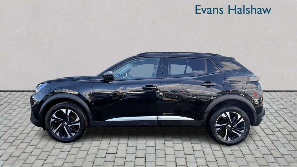 Peugeot 2008 1.2 Puretech Allure Premium 2022 SJ22VVC Black #3