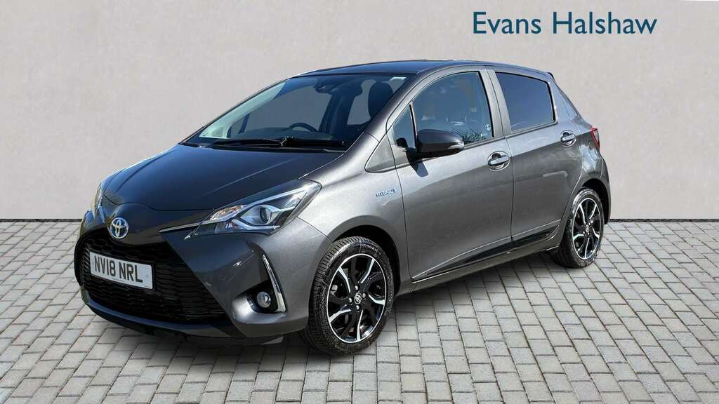 Toyota Yaris 1.5 Hybrid Design Cvt 2018 NV18NRL Grey #3