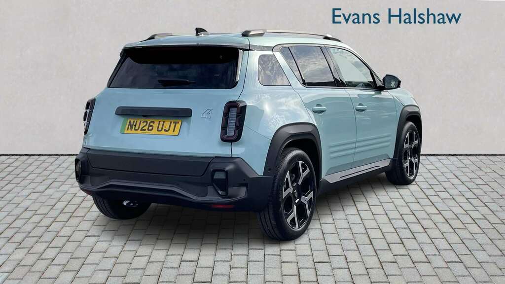 Renault 4 E-Tech 110Kw Techno 52Kwh Comfort Range 2026 NU26UJT Green #4