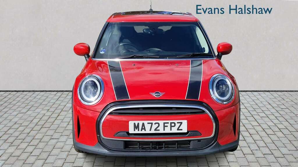 Mini Hatch 1.5 Cooper Classic 2022 MA72FPZ Red #4