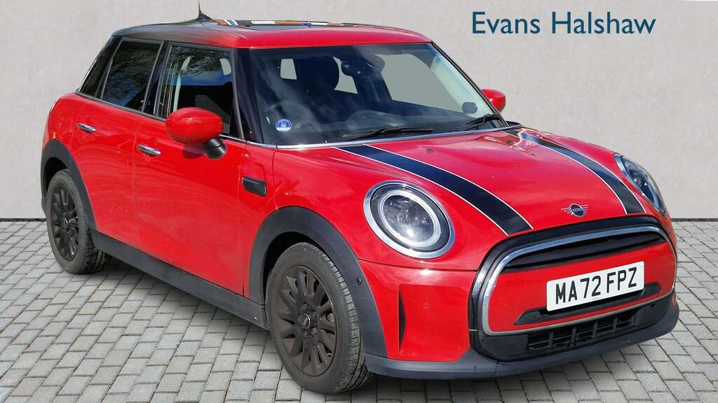 Mini Hatch 1.5 Cooper Classic 2022 Red