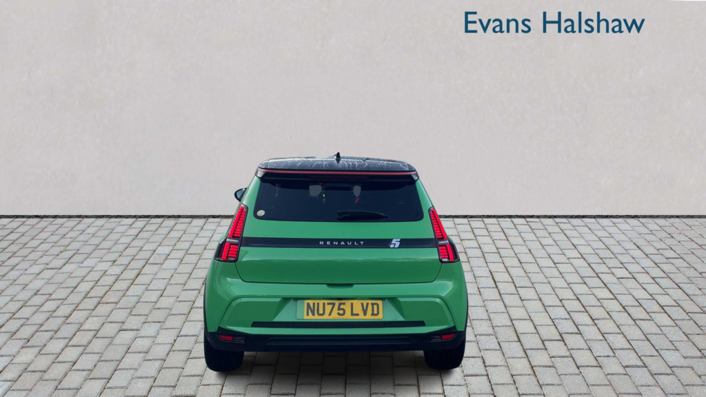Renault 5 E-Tech 90Kw Techno Urban Range 40Kwh 2025 NU75LVD Green #6