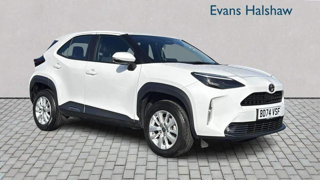 Toyota Yaris Cross 1.5 Hybrid Icon Cvt 2024 White