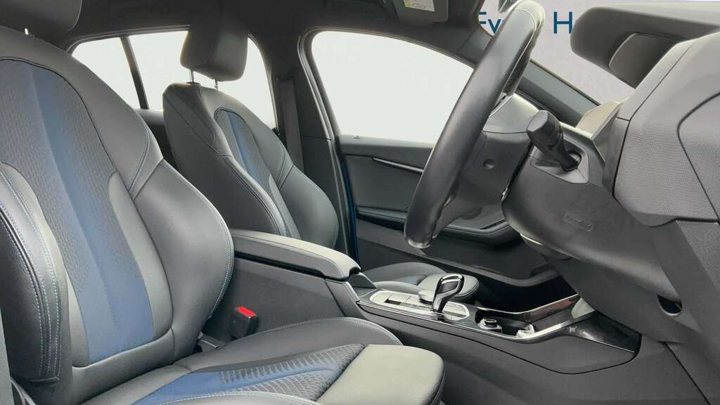BMW 1 Series 118I 136 M Sport Step Lcp 2024 AJ73MUA Blue #3