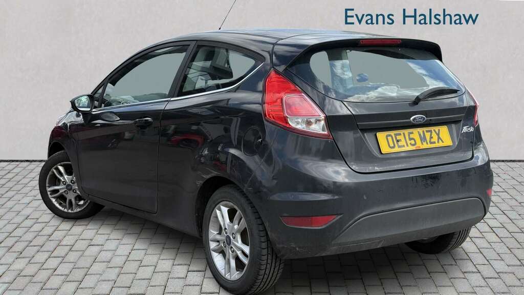 Ford Fiesta 1.25 82 Zetec 2015 OE15MZX Black #2