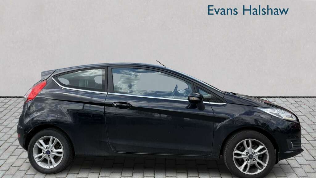 Ford Fiesta 1.25 82 Zetec 2015 OE15MZX Black #3