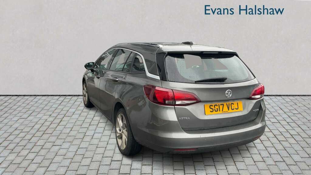 Vauxhall Astra 1.4T 16V 150 Sri 2017 SG17VCJ Grey #4
