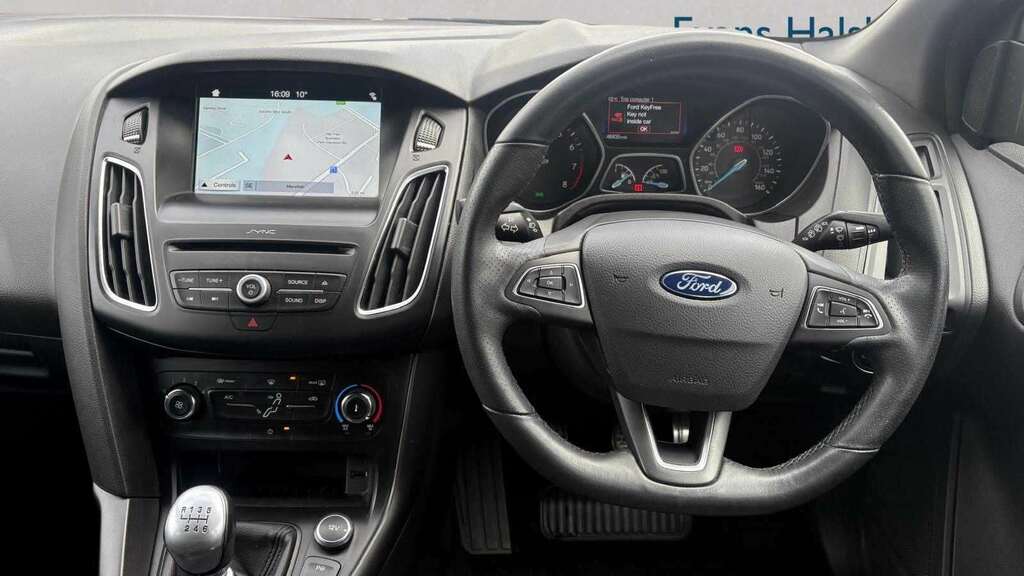 Ford Focus 1.0 Ecoboost 125 St-line 2016 EN66PTY Blue #5