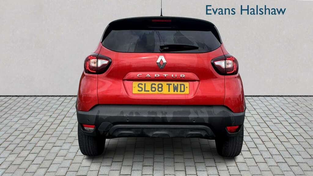 Renault Captur 1.5 Dci 90 Iconic 2018 SL68TWD Red #6