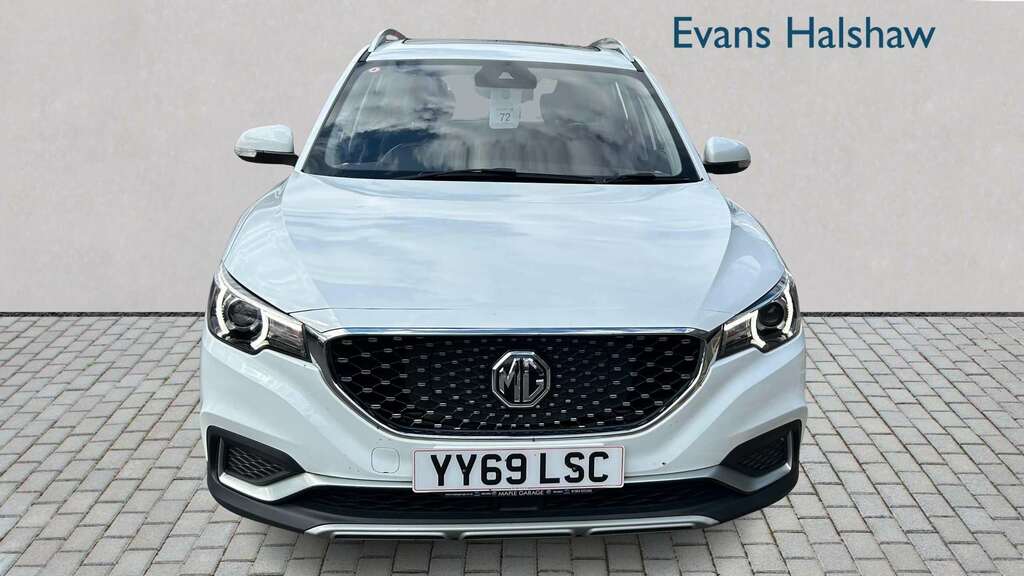 MG ZS 105Kw Exclusive Ev 45Kwh 2020 YY69LSC White #2