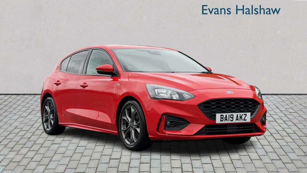 Ford Focus 1.0 Ecoboost 125 St-line 2019 Red