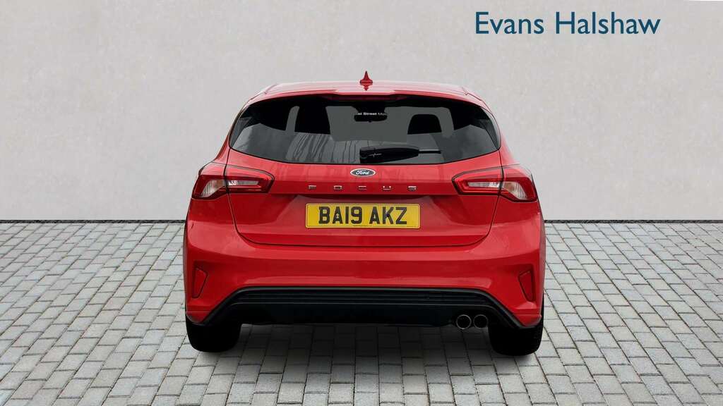 Ford Focus 1.0 Ecoboost 125 St-line 2019 BA19AKZ Red #5