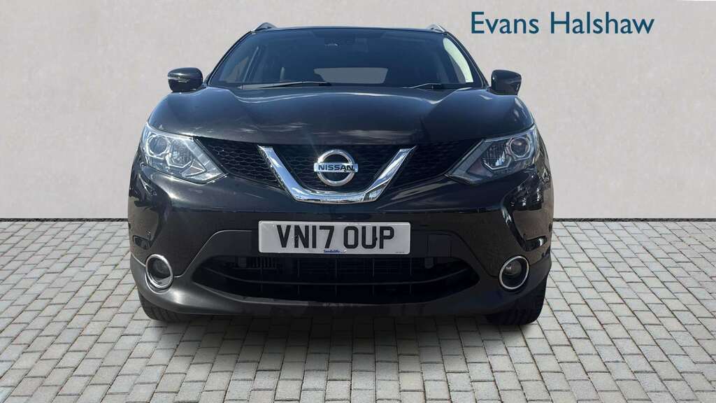 Nissan Qashqai 1.6 Dci Tekna Non-panoramic 4Wd 2017 Black #4
